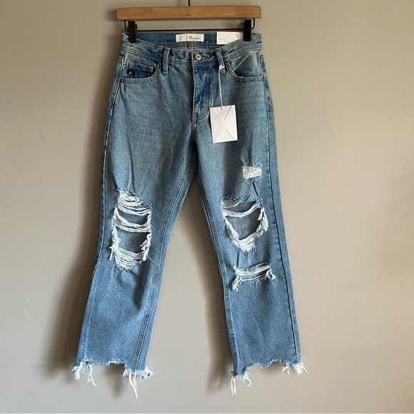 Kancan Rania Light Wash High Rise Straight Leg Jeans NWT Size 0 / 23 - Picture 1 of 12